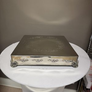 Cake Stand, 17.5" Square